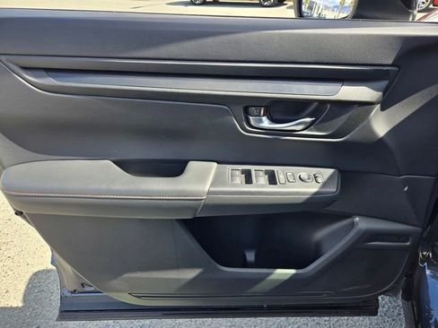 Used 2023 Honda CR-V Sport image 17