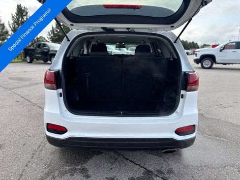 Used 2020 Kia Sorento LX image 26