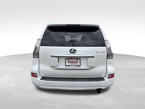Used 2020 Lexus GX 460 Luxury w/ Off Road Package image 5