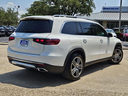 Used 2024 Mercedes-Benz GLS 450 4MATIC image 5