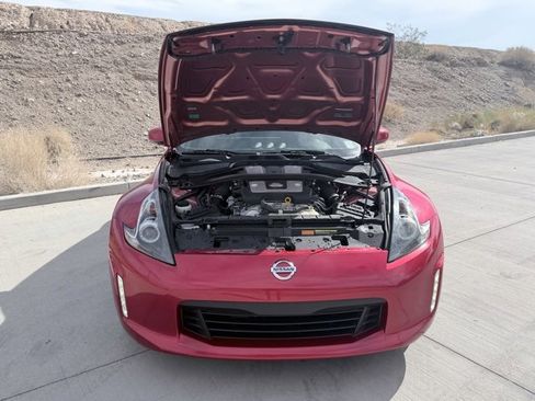 Certified 2020 Nissan 370Z Coupe image 31