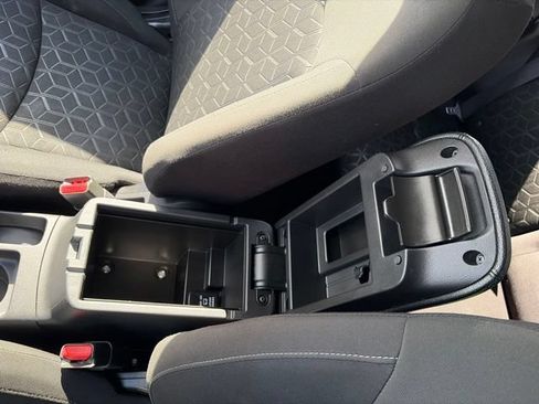 Used 2024 Mitsubishi Outlander Sport ES AWD/4WD image 23