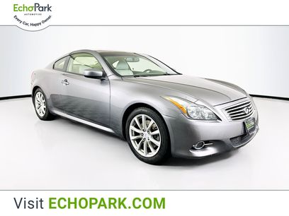 Used 2013 INFINITI G37 Journey w/ Premium Pkg