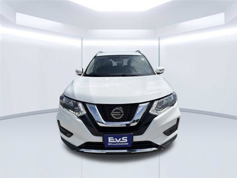 Used 2020 Nissan Rogue SV AWD/4WD image 8