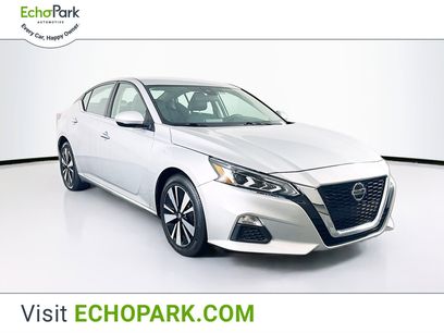Used 2021 Nissan Altima 2.5 SV