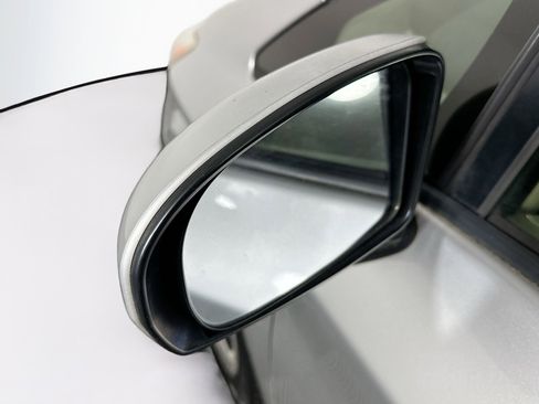 Used 2014 Toyota Prius Two FWD image 16