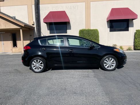 Used 2014 Kia Forte EX w/ Protection Package image 4