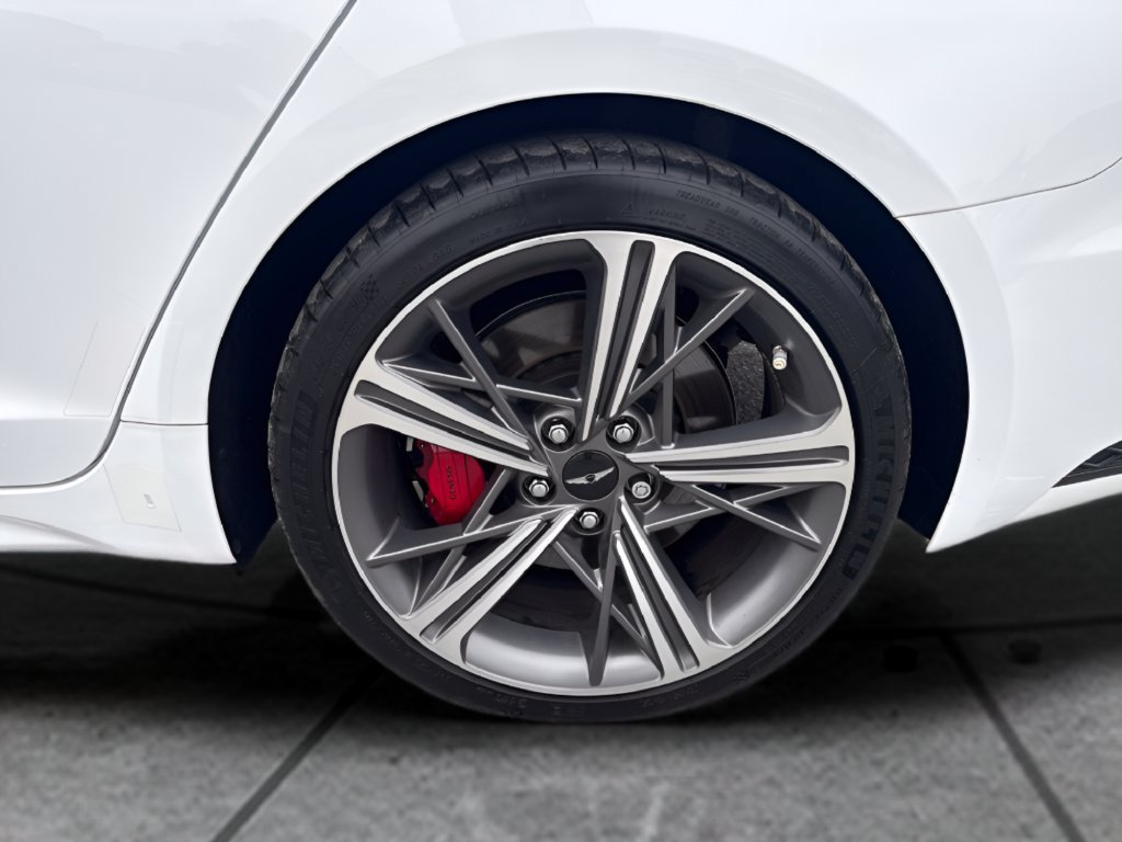 Used 2024 Genesis G70 3.3T Advanced w/ Sport Prestige Package RWD image 33