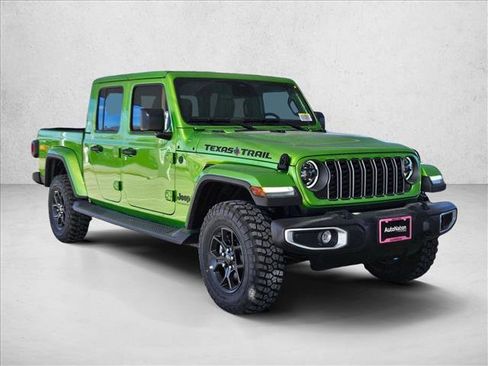 New 2026 Jeep Gladiator Sport image 7