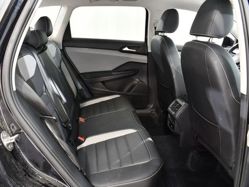 Used 2022 Volkswagen Taos SEL AWD/4WD image 19