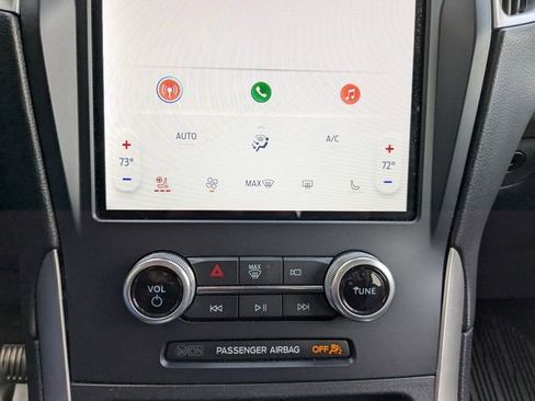 Used 2022 Ford Edge SEL w/ Convenience Package image 19