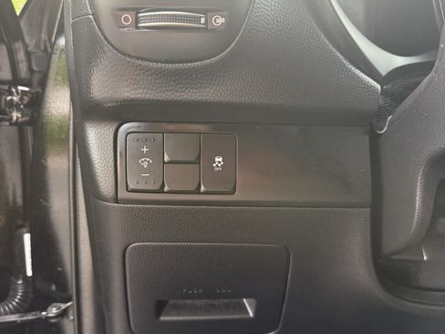 Used 2016 Kia Soul FWD image 16