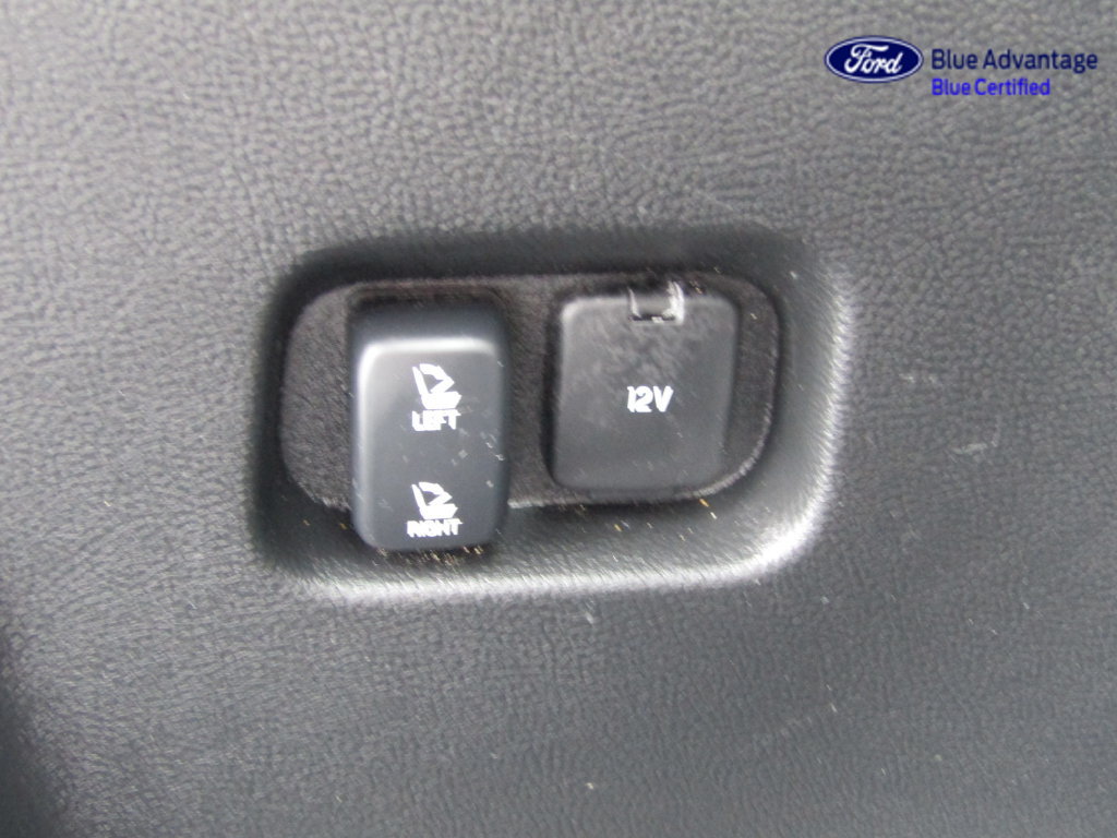 Certified 2024 Ford Edge SEL w/ Convenience Package AWD/4WD image 31