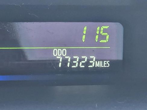 Used 2013 Toyota Prius V Five image 36