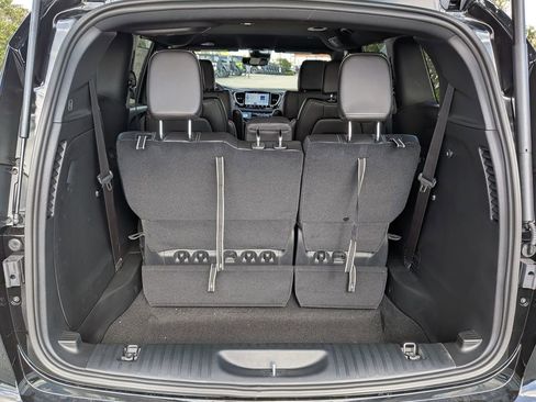 New 2026 Chrysler Pacifica Select w/ S Appearance Package image 33