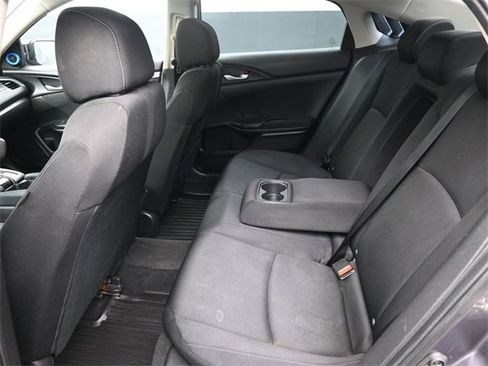 Used 2018 Honda Civic EX-T image 10