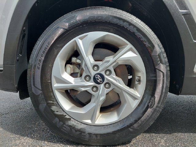 Used 2024 Hyundai Tucson SE AWD/4WD image 32