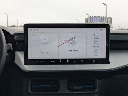 New 2025 Ford Maverick XLT image 19