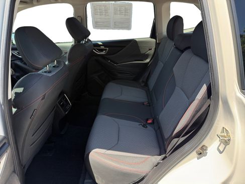 Used 2019 Subaru Forester Sport AWD/4WD image 16