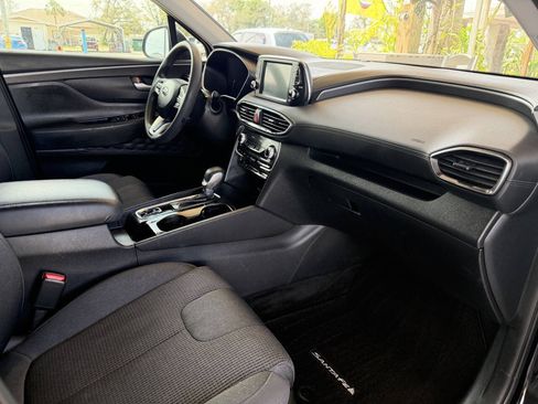Used 2020 Hyundai Santa Fe SEL FWD image 13