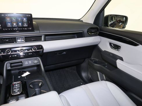 Used 2023 Honda Pilot EX-L image 11