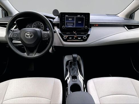 Used 2022 Toyota Corolla LE w/ Carpet Mat Package (TMS) FWD image 15