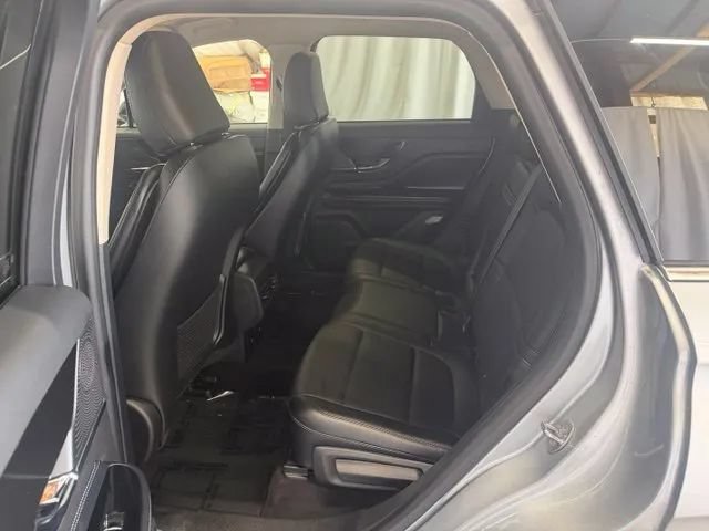 Used 2024 Lincoln Corsair AWD w/ Equipment Group 101A image 19