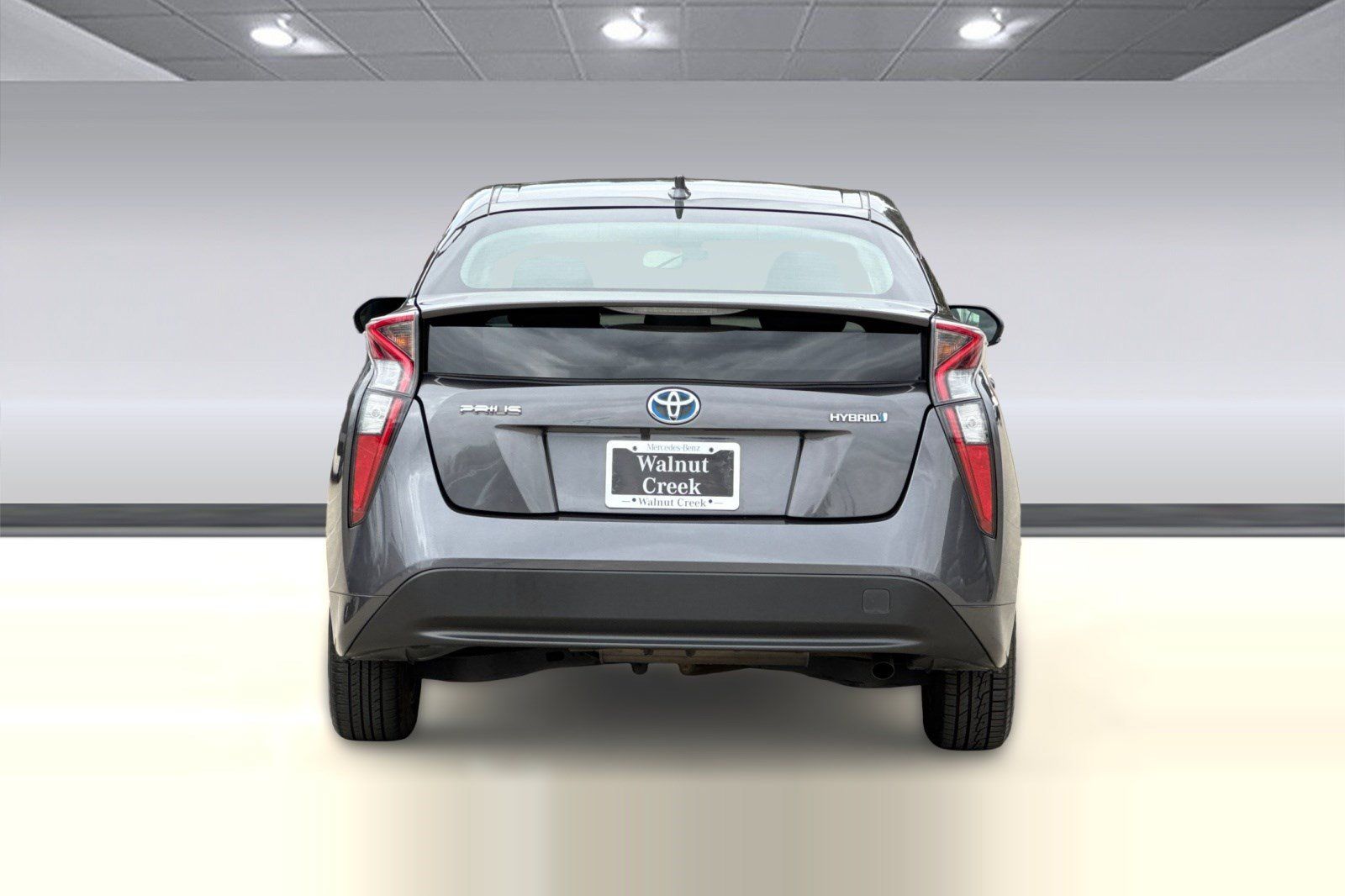 Used 2018 Toyota Prius One FWD image 10