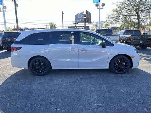 New 2026 Honda Odyssey Elite image 11