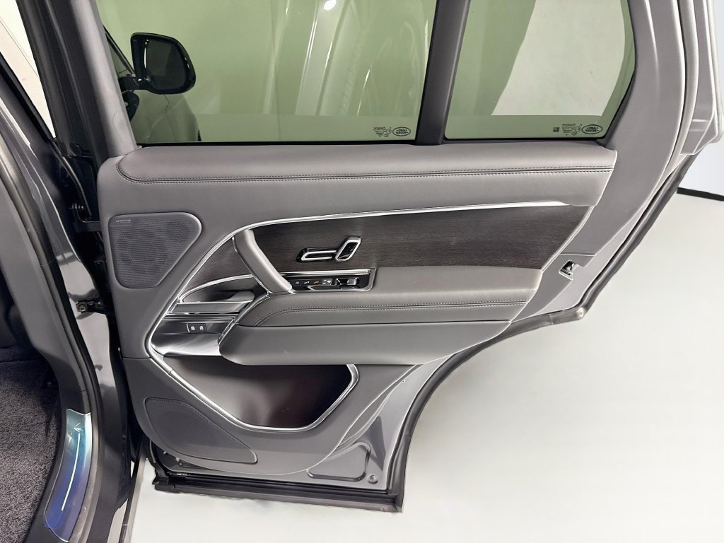 New 2027 Land Rover Range Rover SE AWD/4WD image 28