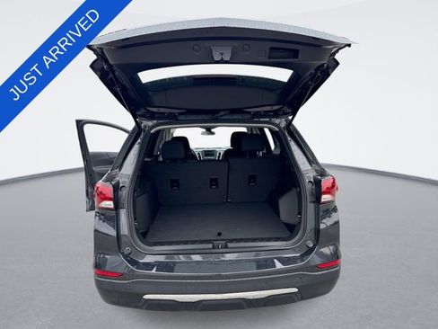 Used 2022 Chevrolet Equinox LT FWD image 23