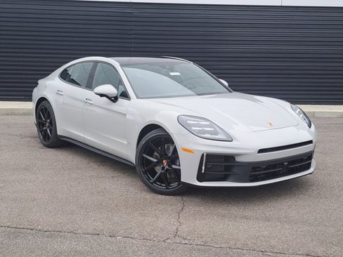Used 2026 Porsche Panamera 4 AWD/4WD image 8