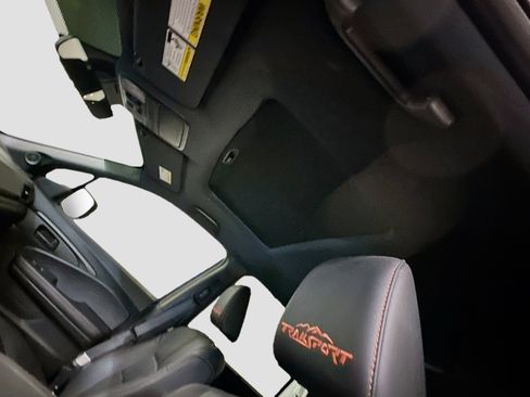 Used 2024 Honda Passport TrailSport image 27