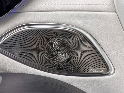 Used 2023 Mercedes-Benz EQS 580 4MATIC SUV image 31