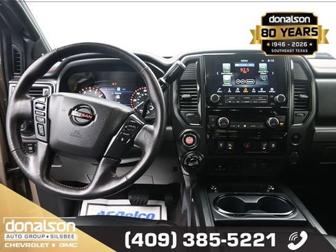 Used 2021 Nissan Titan PRO-4X w/ Pro-4x Convenience Package image 12