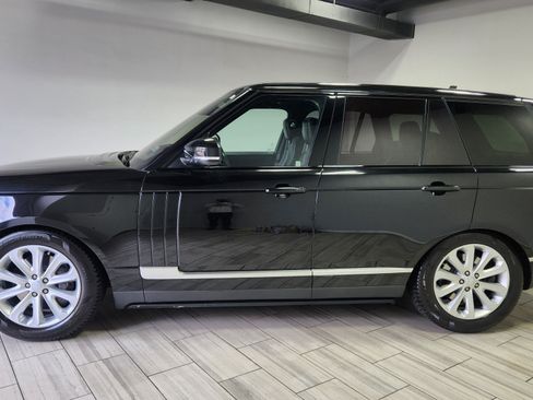 Used 2016 Land Rover Range Rover HSE AWD/4WD image 2