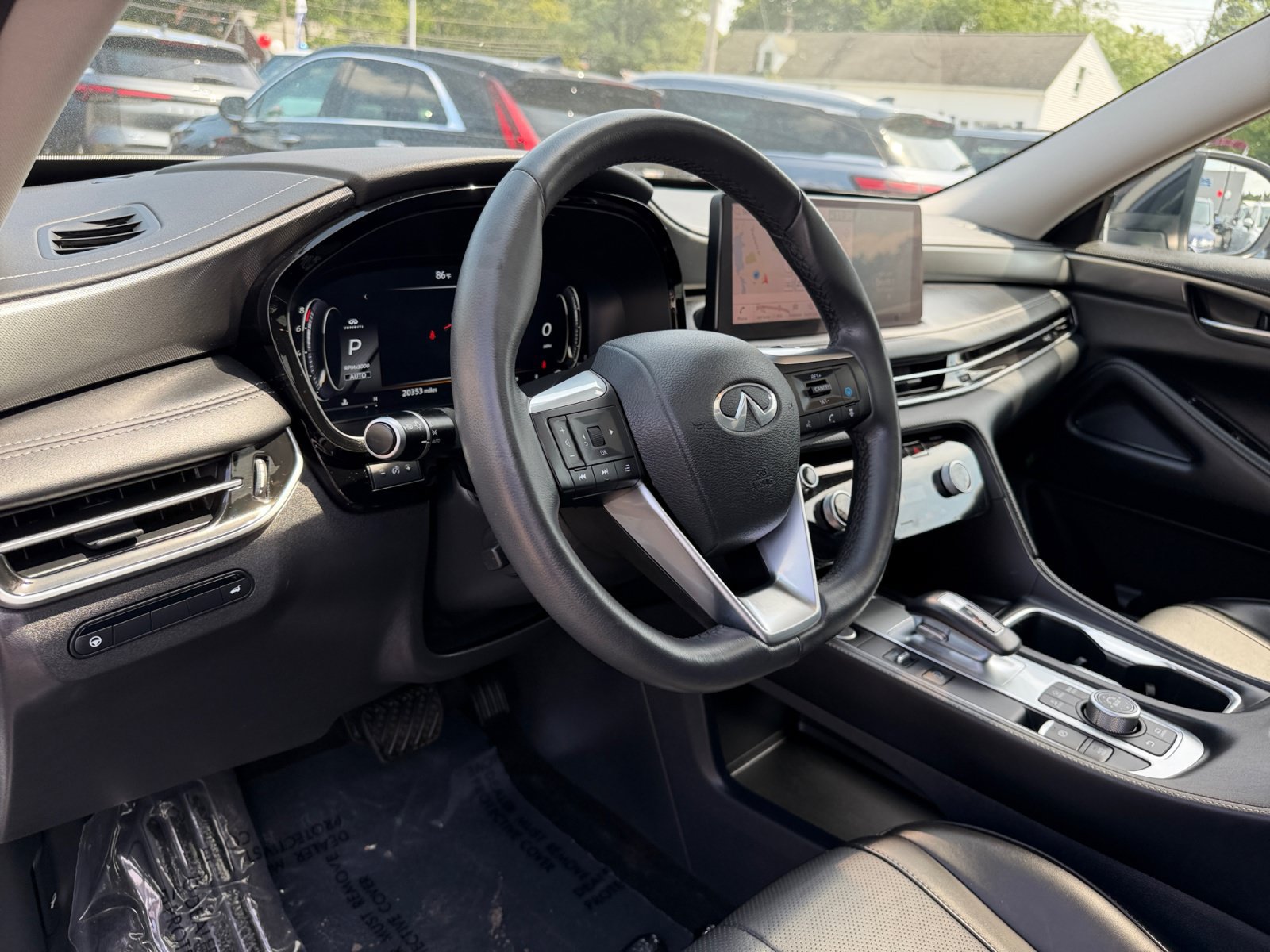 Used 2024 INFINITI QX60 Luxe AWD/4WD image 16