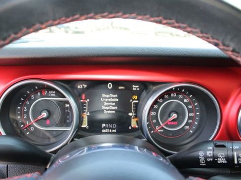 Used 2018 Jeep Wrangler Unlimited Rubicon AWD/4WD image 22