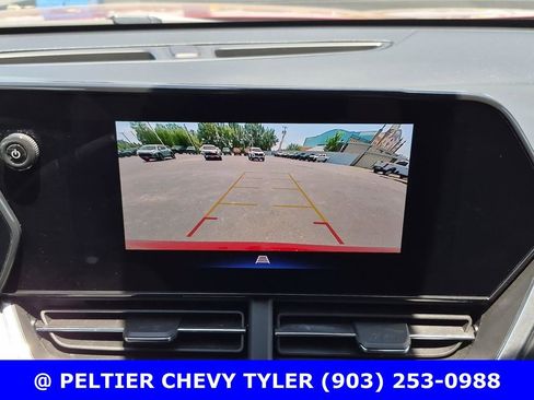 Used 2025 Chevrolet Trax LT w/ Driver Confidence Package FWD image 30