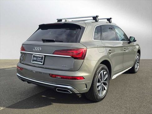 Certified 2025 Audi Q5 2.0T Premium Plus w/ Premium Plus Package AWD/4WD image 3
