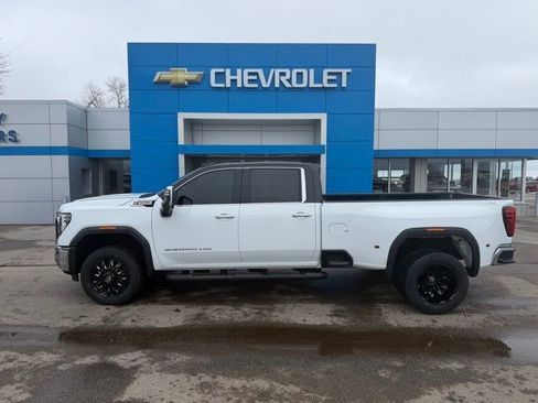 Used 2024 GMC Sierra 3500 SLT AWD/4WD image 1
