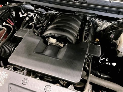 Used 2018 Chevrolet Silverado 1500 LTZ w/ Sport Package image 36