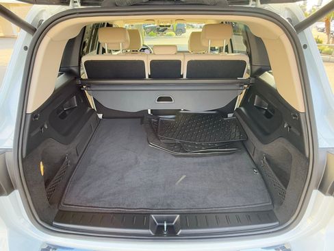 Used 2023 Mercedes-Benz EQB 300 4MATIC image 17