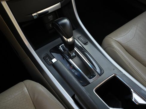 Used 2013 Honda Accord EX-L image 25