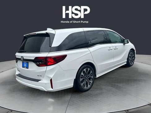 Used 2025 Honda Odyssey Elite image 5