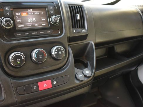 Used 2019 RAM ProMaster 1500 FWD image 11
