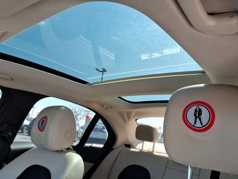 Used 2015 Mercedes-Benz C 300 4MATIC Sedan image 17