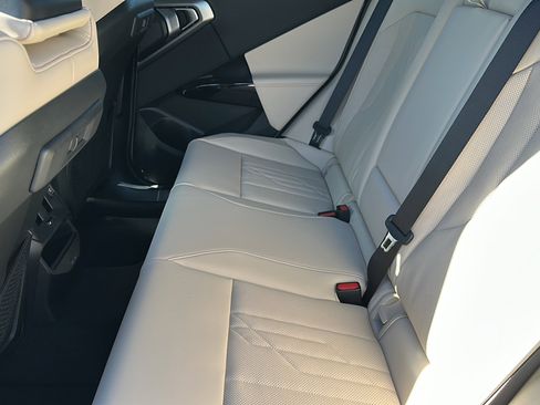 New 2026 BMW X3 xDrive30 w/ Premium Package image 15