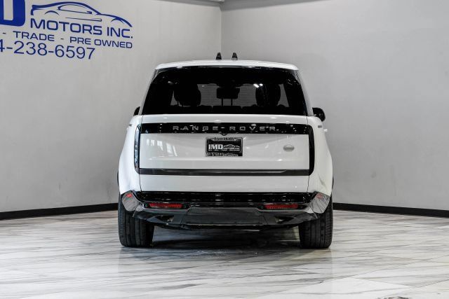 Used 2023 Land Rover Range Rover SE AWD/4WD image 13
