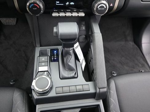 Used 2026 Toyota Tacoma SR w/ SR Upgrade Package AWD/4WD image 7